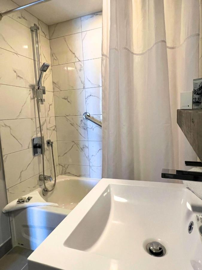 Val-Morin Hotel Far Hills מראה חיצוני תמונה